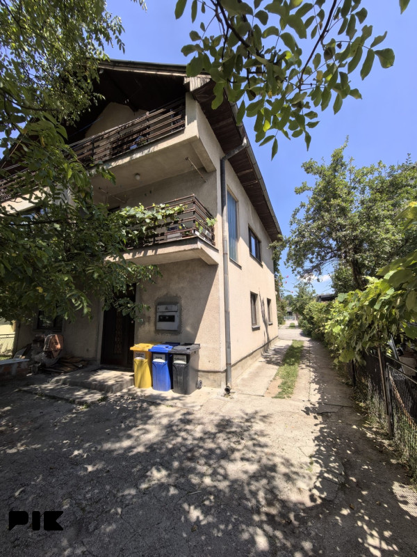 Dvije kuce na parceli 2208m2 | Ilidza | Kasindolska | 5