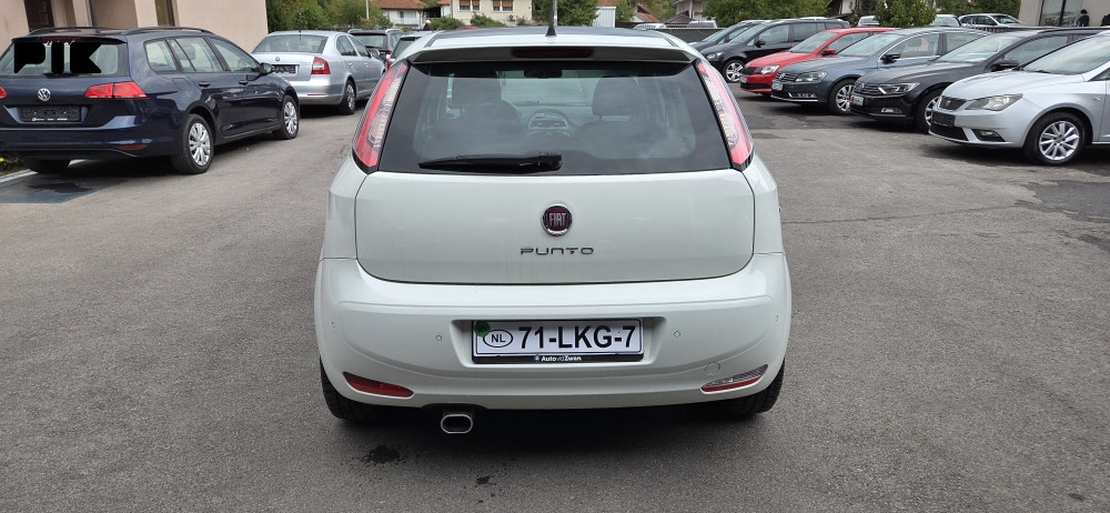 Fiat Punto 2013 godina 1.3 disel 63kw. - slika 13