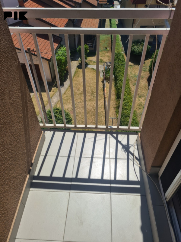 Izdavanje stan Bijeljina centar 13