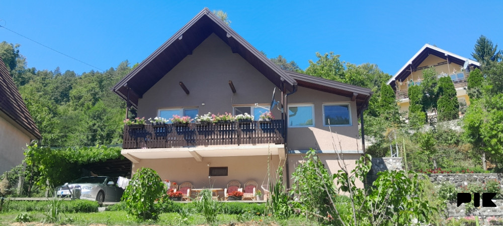 Vikendica Banovići