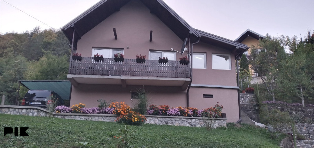 Vikendica Banovići 6