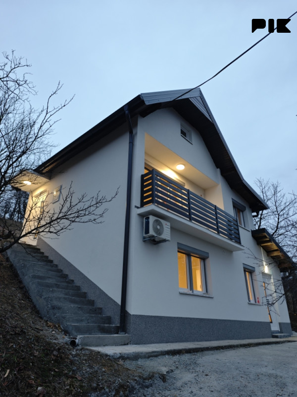 Kuća Tuzla - u blizini stadiona Tušanj