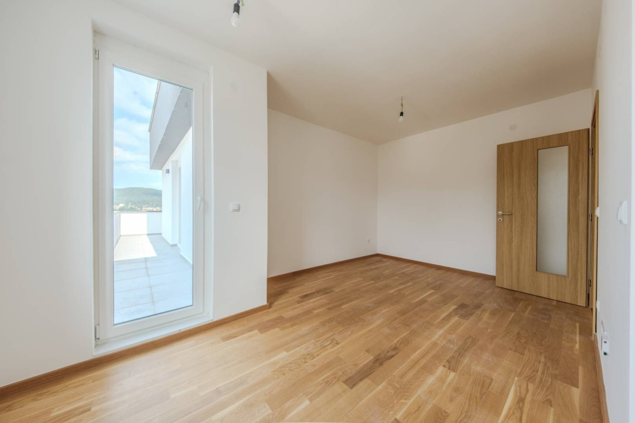Prodaja Stan 41 m2 sa jednom spavaćom sobom i balkonom 4
