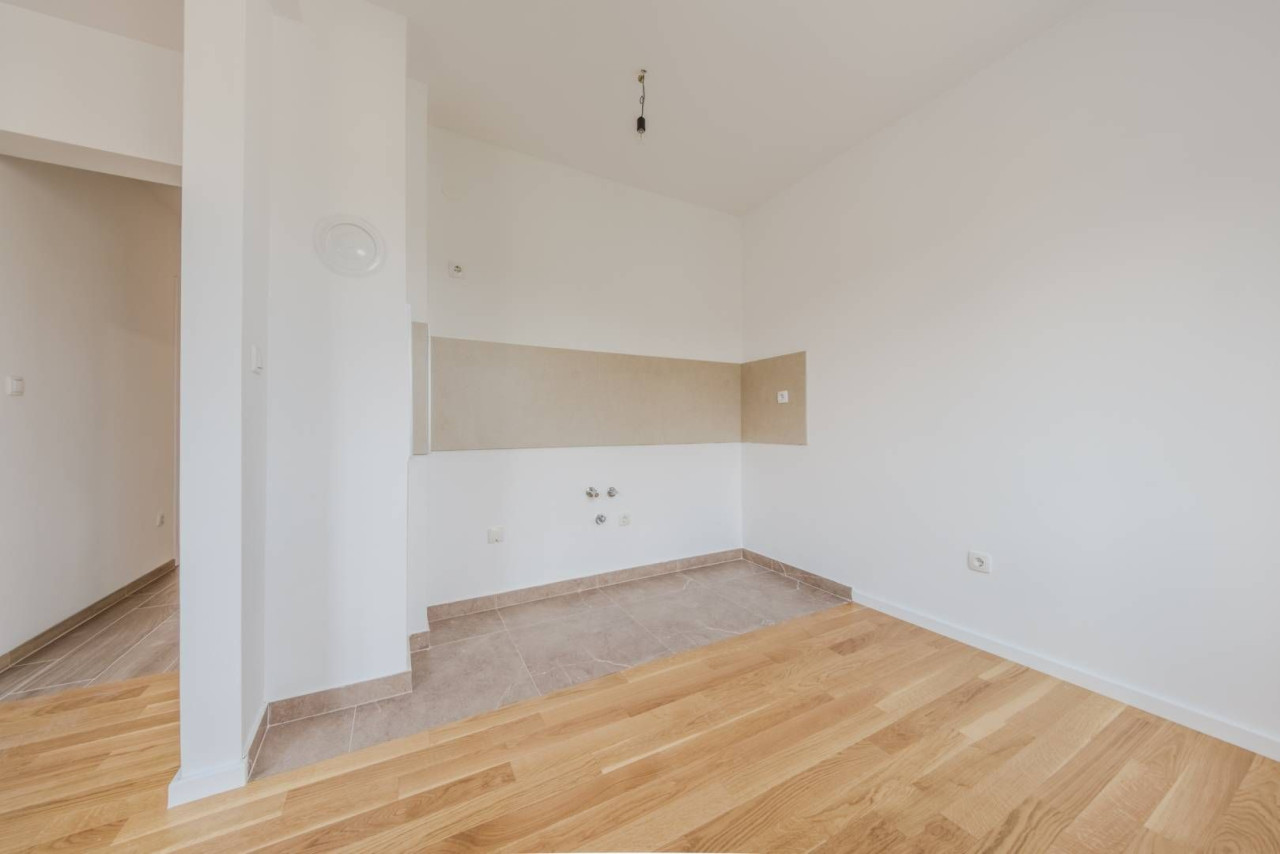 Prodaja dvosoban stan 35 m2 novogradnja Pale Šetalište 5