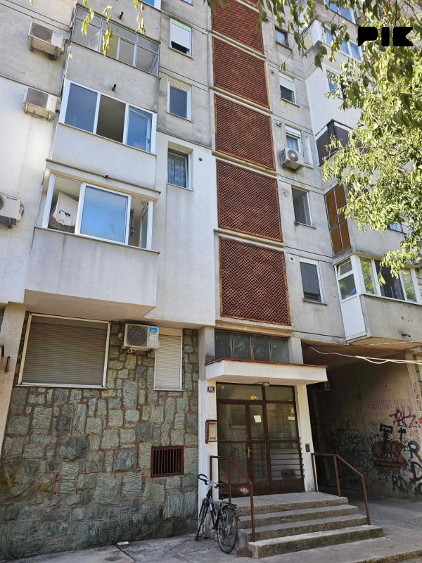 Prodaje se dvosoban stan u centru u Mostaru površine 66m2