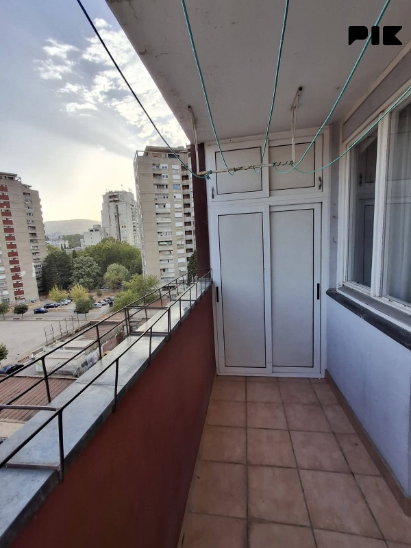 Prodaje se dvosoban stan u centru u Mostaru površine 66m2 10