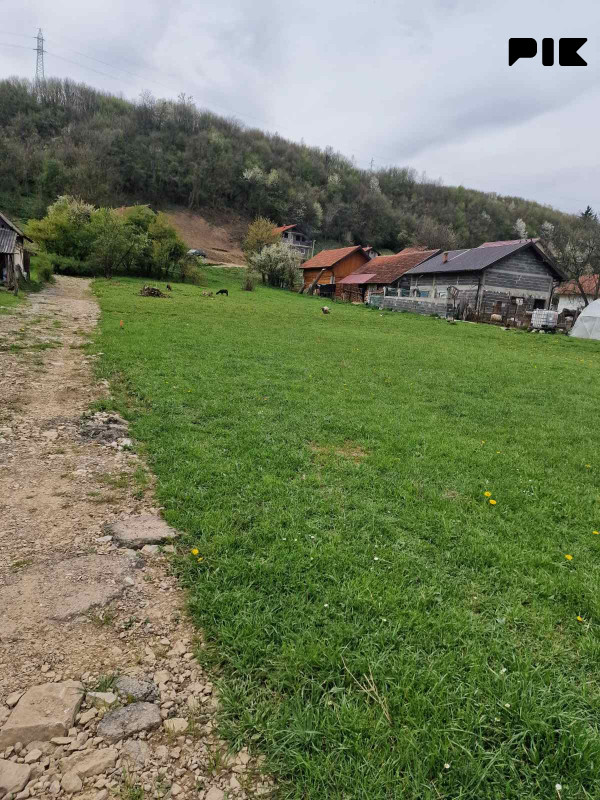 Zemljišta  Ilijaš-Ljubinići 594m2