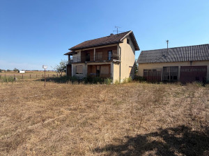 House Nova Topola + land 22522 m2 photo 2