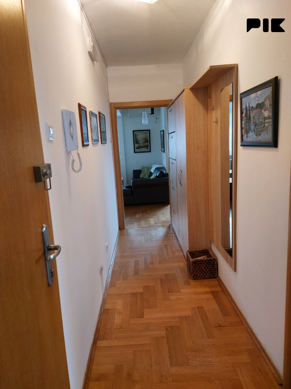 Stanovi i apartmani Banja Luka 70m2 7
