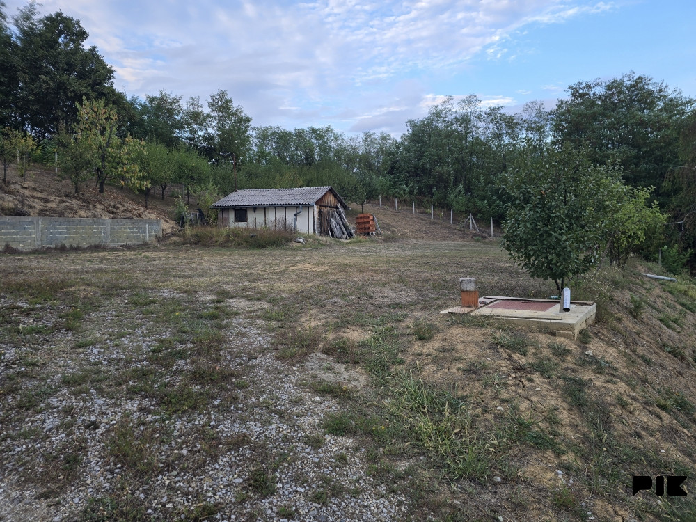 Zemljište 1600m2 kod izletista Duboka Banjaluka plac 3