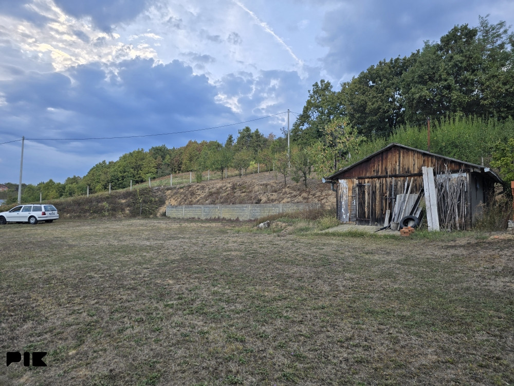 Zemljište 1600m2 kod izletista Duboka Banjaluka plac 16