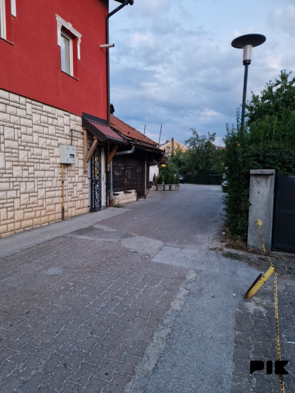 Poslovni prostor Sokolovic Kolonija 3