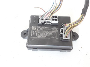 F1CT19G481AJ ELEKTRONIKA VRATA  FORD KUGA 2013-