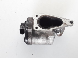 8200507299 H8200194323 EGR  Renault MEGANE 2002-2005