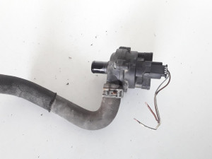 A2118350364 CIRKULACIONA PUMPA  MERCEDES C CLASS (W205