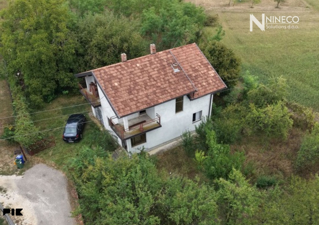 KUĆA - LAKTAŠI - 180 m2 2
