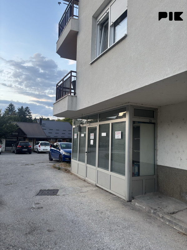 Poslovni prostor Hadžići 3