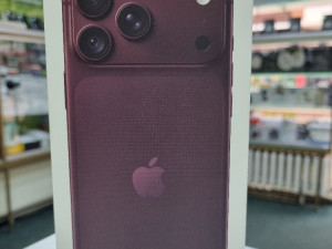 APPLE IPHONE 18 PRO MAX 256GB BURGUNDY DOSTUPNO