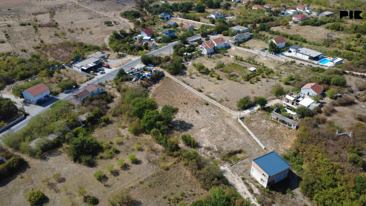 Građevinsko zemljište Mostar 600-900m2 4
