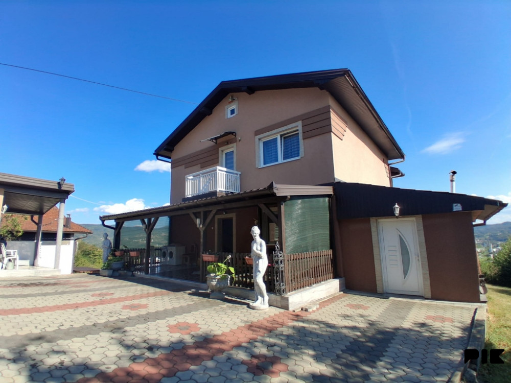 Kuća u gradu doboj 1324m2 NAJBOLJI POGLED DOBOJA 8