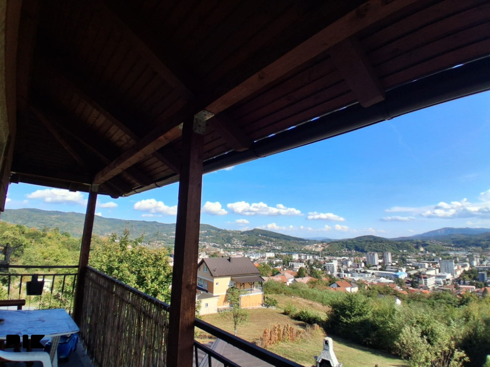 Kuća u gradu doboj 1324m2 NAJBOLJI POGLED DOBOJA 19
