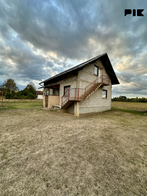 Kuća Elezagići 72 m2+ zemljište 5000 m2 9