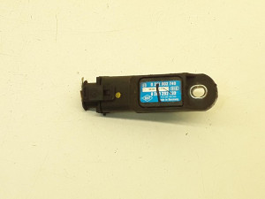 0281002740 8200292433 SENZOR PRITISKA  Renault LAGUNA