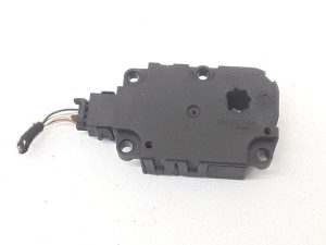 K11119A00 ZBAT0072D00 MOTORIC KLAPNE  AUDI A6 4G MOD.