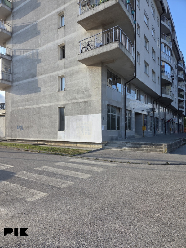 Prodaja - poslovni prostor 73m2 - ul. Ive Andrića 3