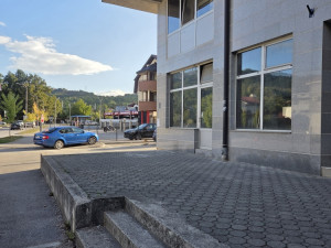 Prodaja - poslovni prostor 73m2 - ul. Ive Andrića