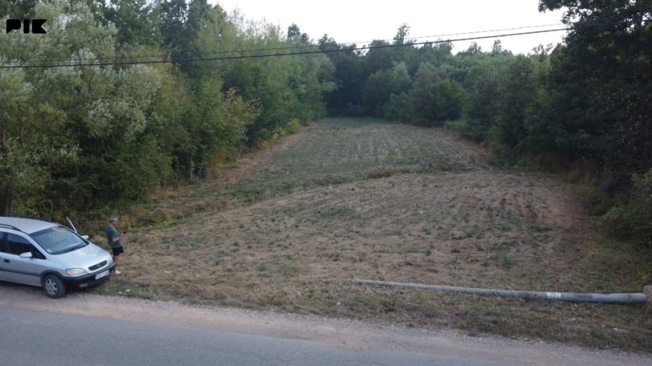 Zemljište/Plac Banja Luka Boškovići 2300m2 2