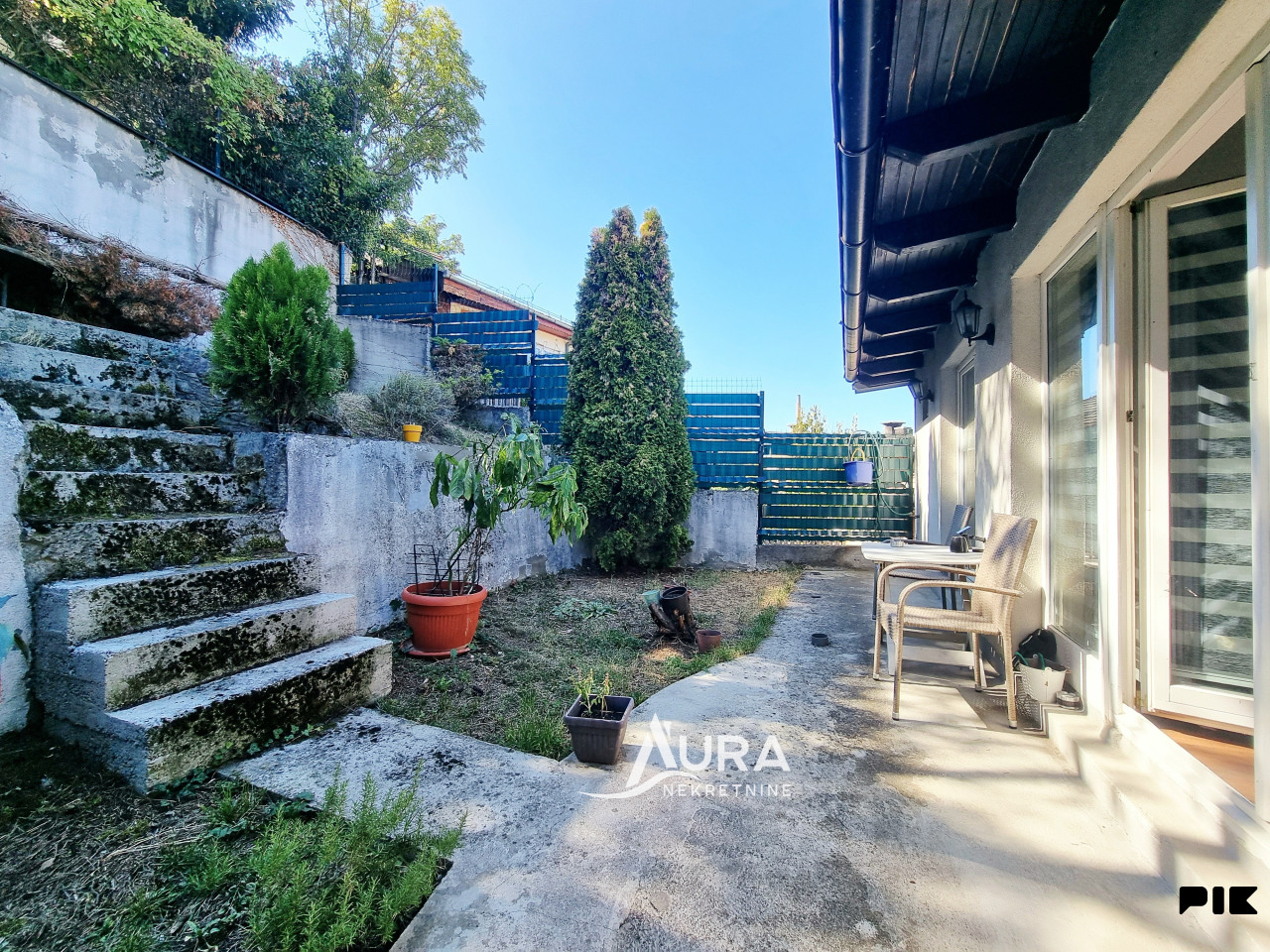 AURA/ Šarmantna kuća u srcu starog grada 3