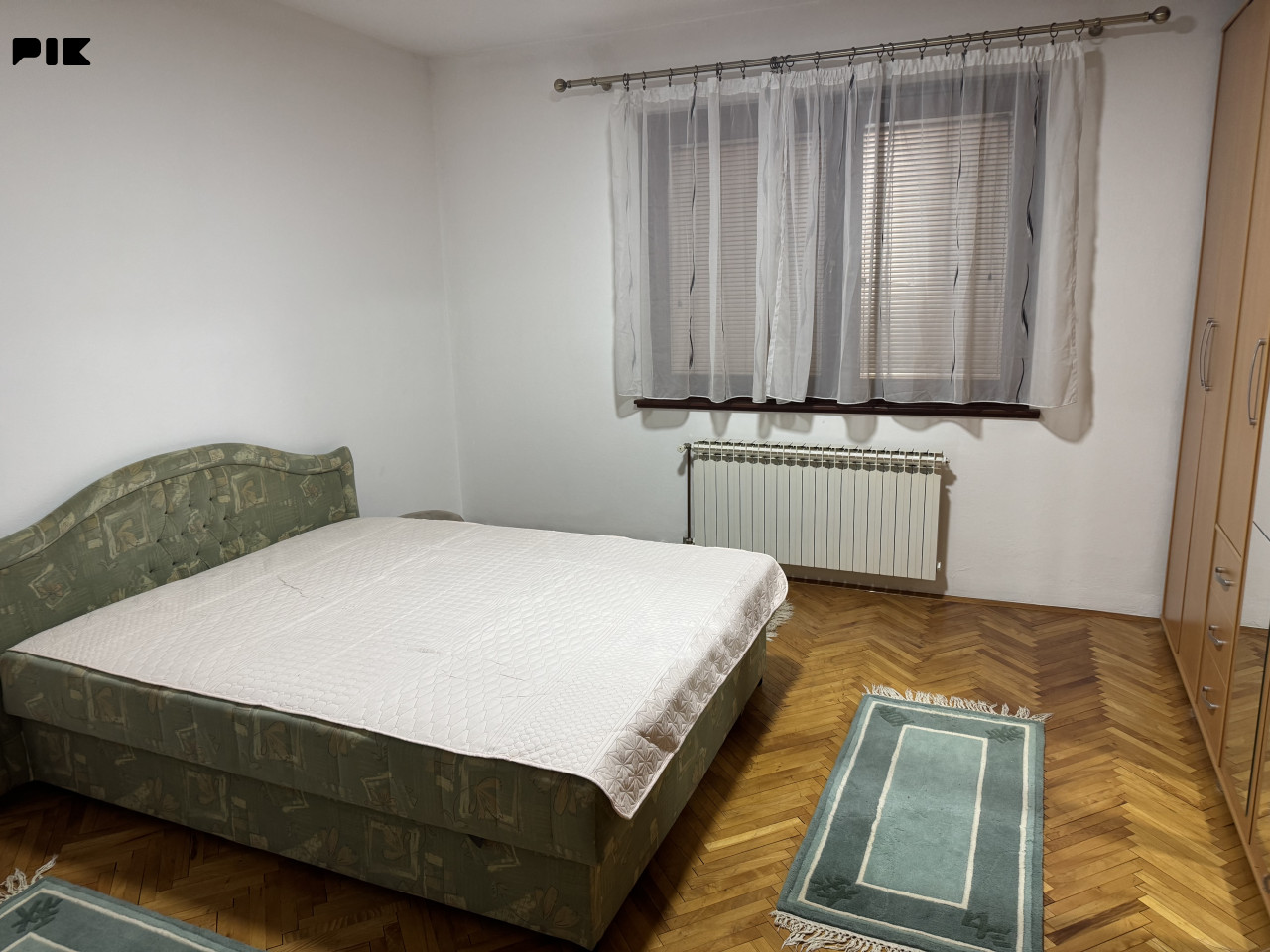 Kuća N.Sarajevo sa garazom Hrasno 2