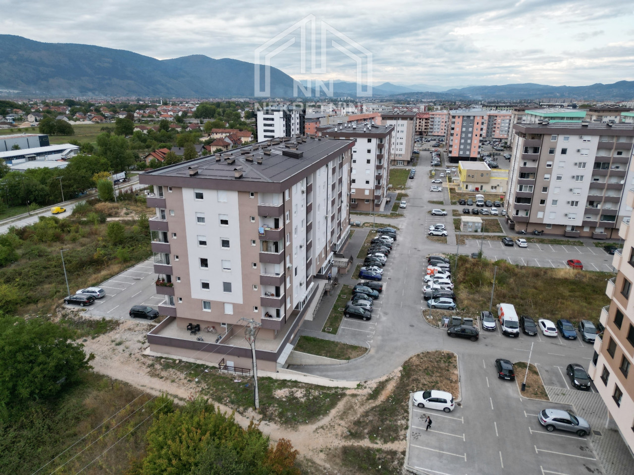 NN Nekretnine : Trosoban stan - Istočno Sarajevo 20