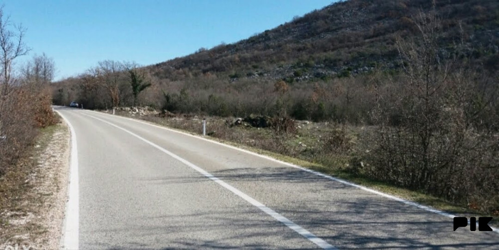 Zemljište Trebinje  uz put Trebinje-Dubrovnik 12