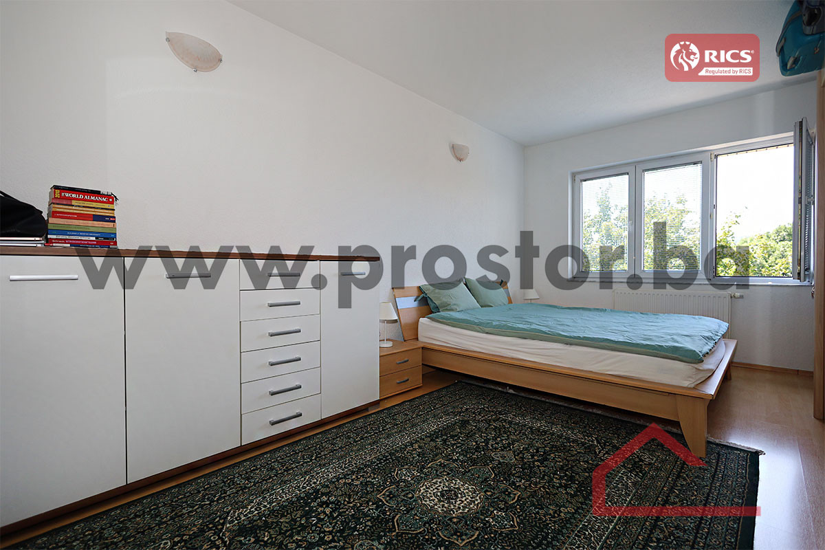 PROSTOR izdaje: Dvoetažni stan, 141m2, Breka 2