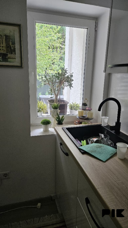 Dvosoban stan na Višnjiku (36m2), sa baštom i šadrvanom 13