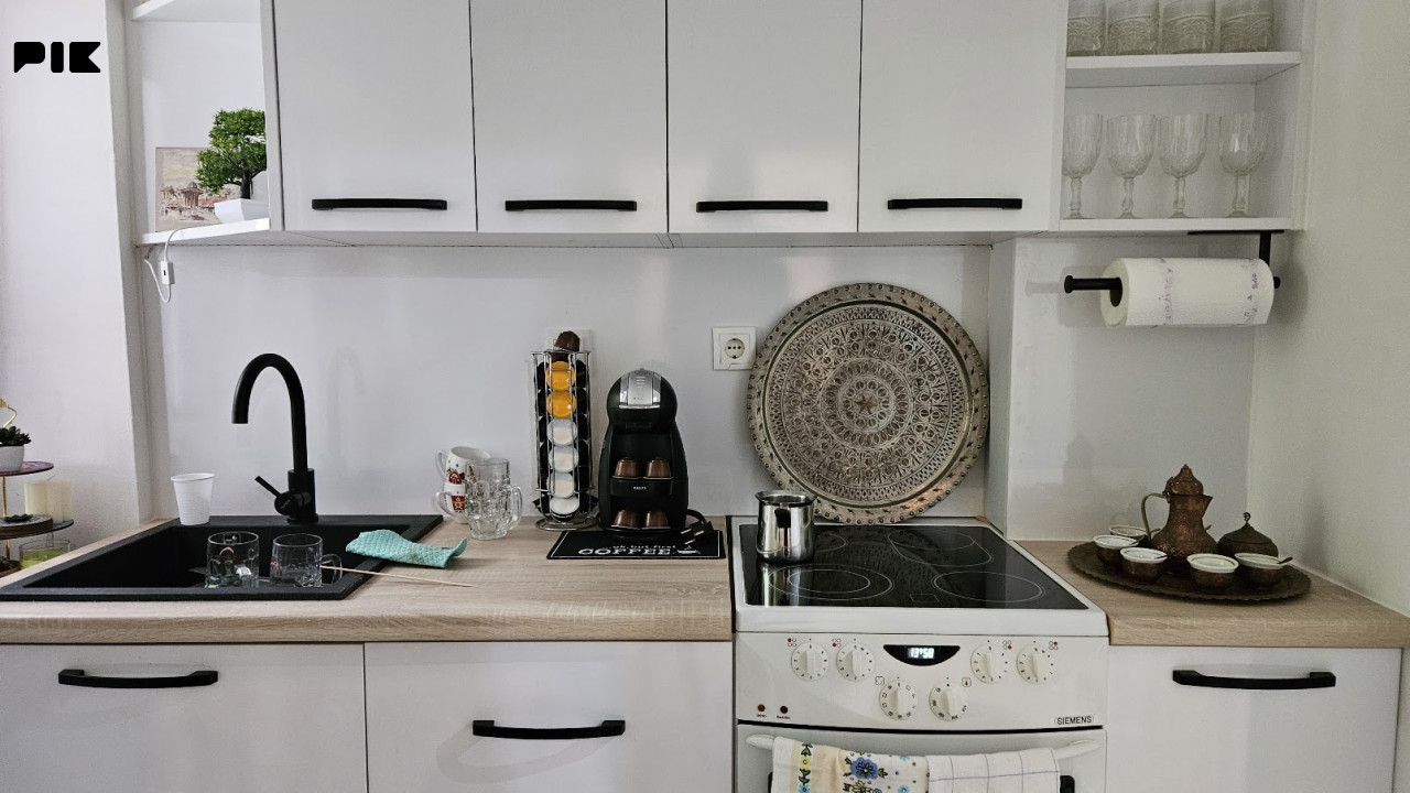 Dvosoban stan na Višnjiku (36m2), sa baštom i šadrvanom 14