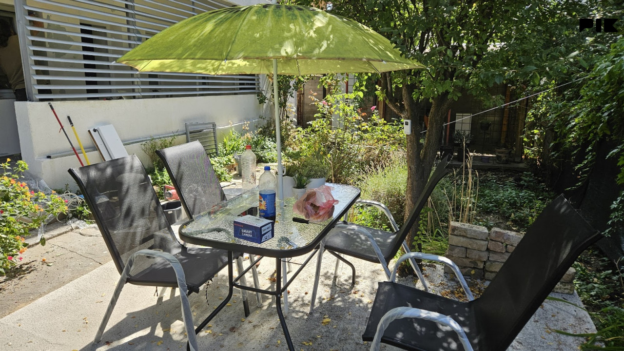 Two-room apartment on Višnjik (36m2), with garden and šadrvan photo 3