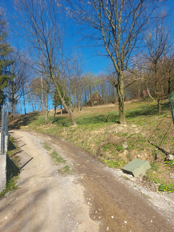 Sigenx prodaje zemljište/Tilava/1378 m2 2