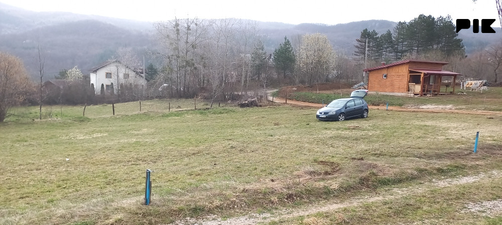 Zemljište Kijevo Bijele Vode 2