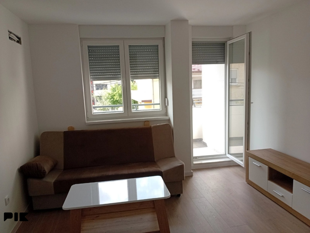 Stan nova garsonjera izdavanje Doboj 2