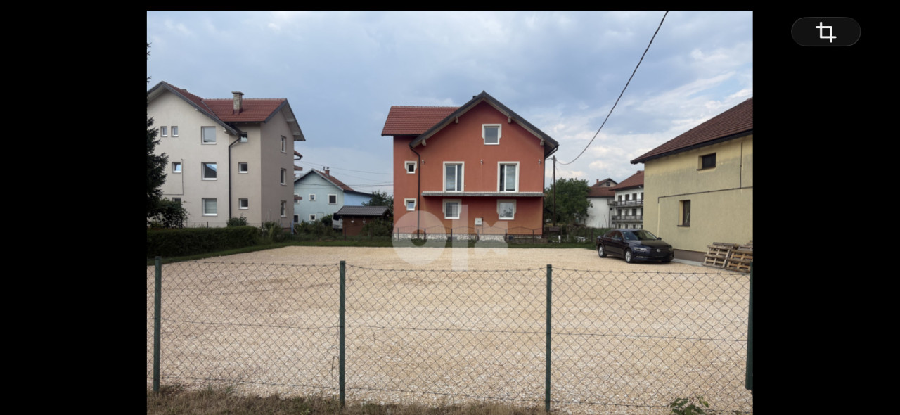 izdaje se plac 800m2 Doglodi