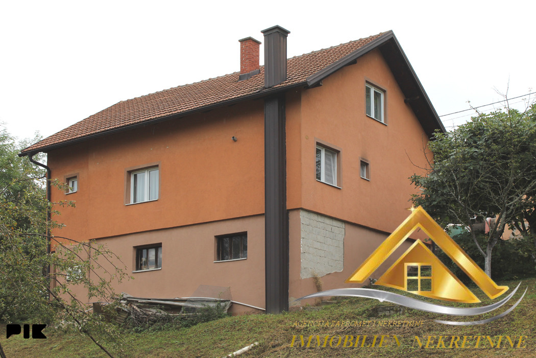 Porodična kuća sa velikom okućnicom i garažom, Đurđevik, Živinice 2