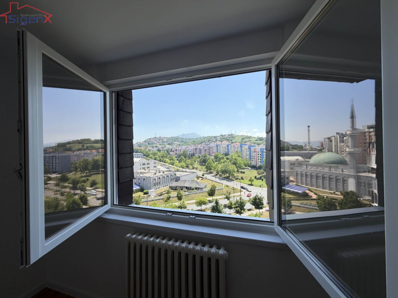 NOVO ADAPTIRAN/Trosoban stan/Vojničko polje/77 m2/balkon 19