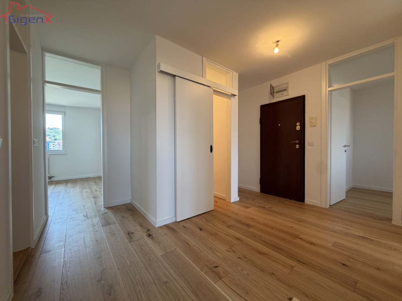 NOVO ADAPTIRAN/Trosoban stan/Vojničko polje/77 m2/balkon 22