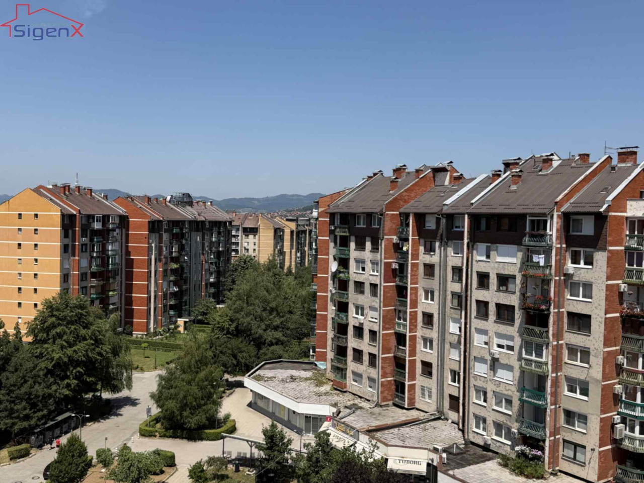 NOVO ADAPTIRAN/Trosoban stan/Vojničko polje/77 m2/balkon 14