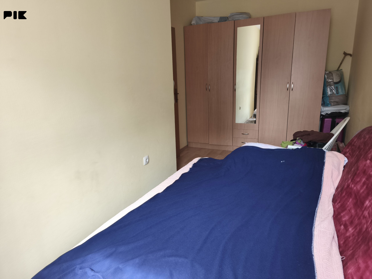 TROSOBAN STAN 50m2 ŽUTE ZGRADE - PETRIĆEVAC 10