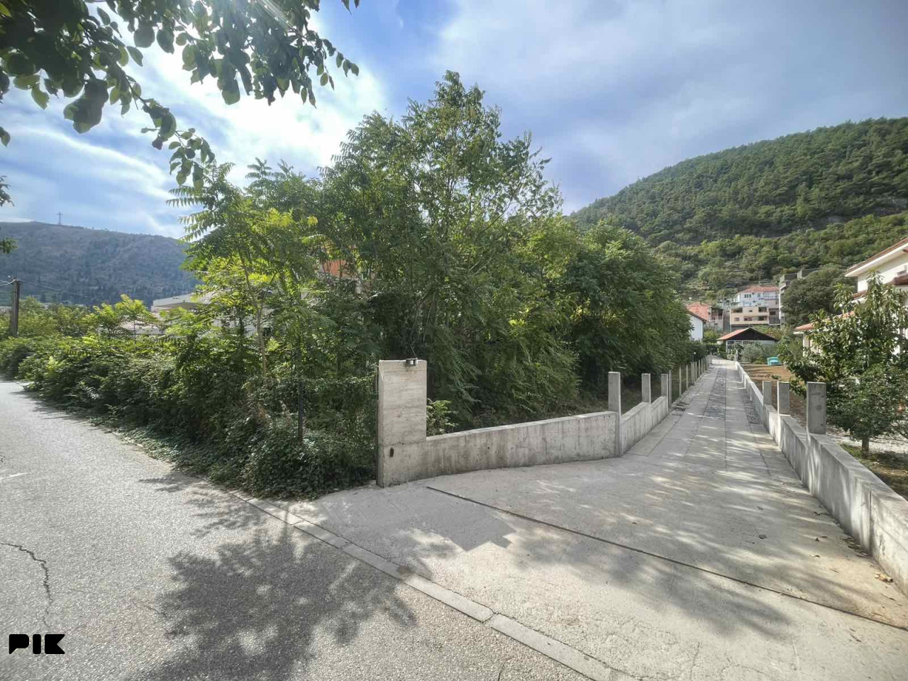 Zemljišta Mostar 930m2
