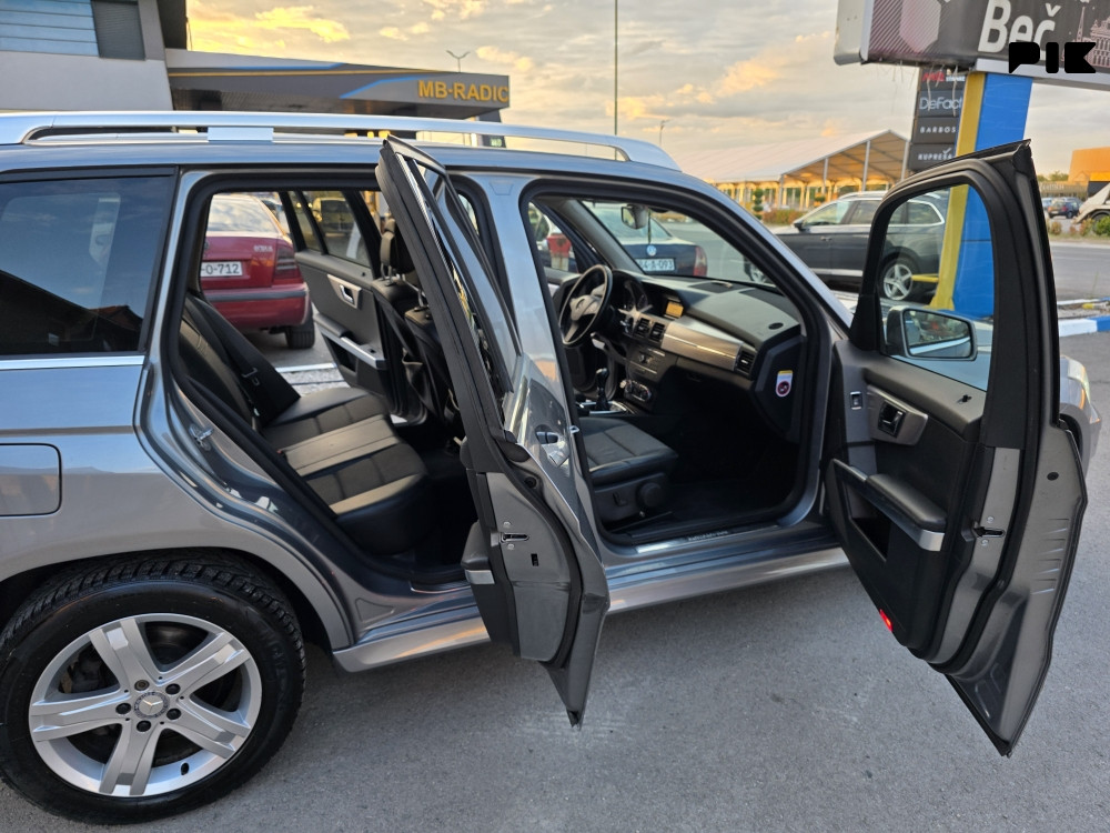 Mercedes-Benz GLK 200 CDI 2011G 065 007 017
